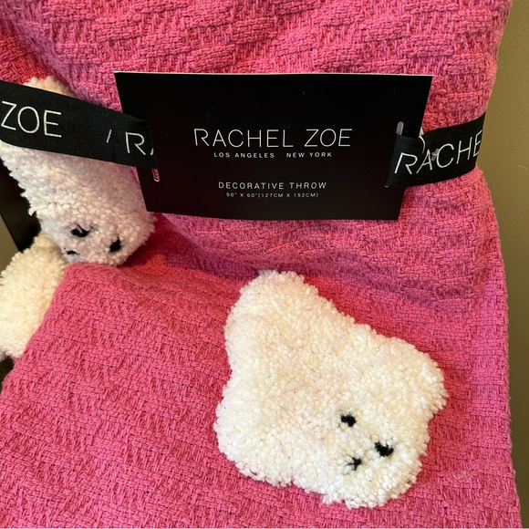 NEW Pink Ghost Throw Blanket 50” x 60” - Picture 5 of 8